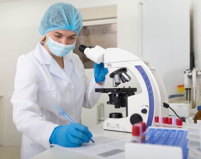 How Labs Can Bolster Antimicrobial Stewardship