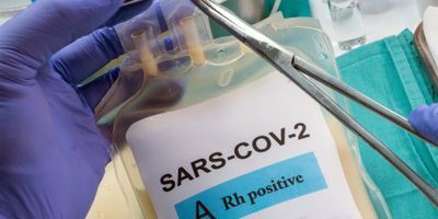 Image of a plasma bag with plasma froma patient cured of COVID-19