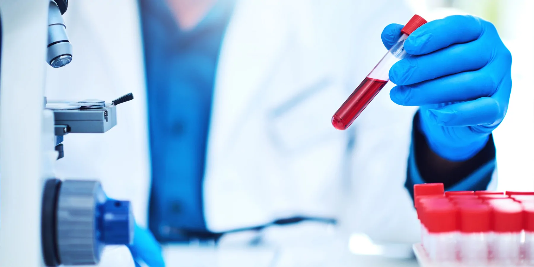 Closeup shot of a scientist analyzing samples in a laboratory