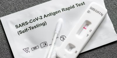 A negative SARS-CoV-2 antigen rapid test
