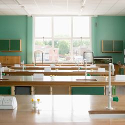 Photo of an empty high school science laboratory.