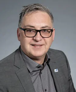 Photo portrait of Adam Chrobak, BSc, MBA, MLT