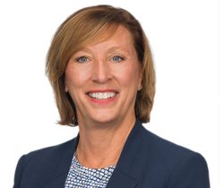 Photo portrait of Maryellen de Mars