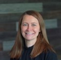 Photo portrait of Jennifer Maxwell