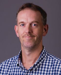 Photo portrait of Erik Munson