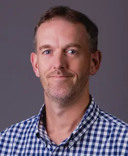 Photo portrait of Erik Munson