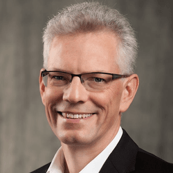 Photo portrait of Steven Henck