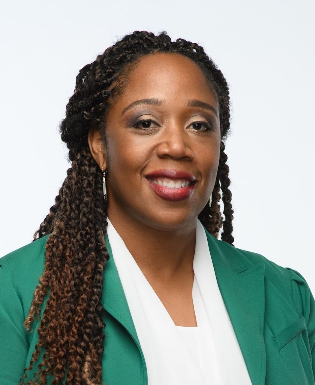 Photo portrait of Stephanie Whitehead