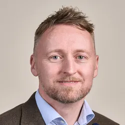 Photo portrait of Colin Weller