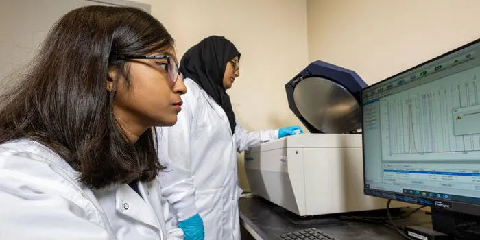 According to a new study from scientists at The University of Texas at Arlington, Chan-Zuckerberg Biohub, and Stanford University, studying the RNA (a type of genetic material) and other substances within urine can show changes in cell types, revealing early signs of cancer and other diseases. This method could help clinicians detect problems earlier when they are more easily treated without invasive procedures.