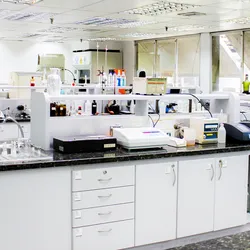 Photo of the inside of a clinical laboratory.