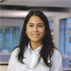 Photo portrait of Siew-Veena Sahi, MD