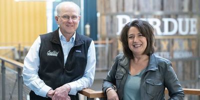 Purdue University researcher V. Jo Davisson and CEO Diana Caldwell are the founders of Amplified Sciences, a clinical-stage life sciences diagnostic company that focuses on accurately detecting and categorically assessing the risks of debilitating diseases. The company’s clinical laboratory has been awarded accreditation by the College of American Pathologists.