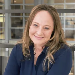 Photo portrait of Janet Overvelde, BSc, PMP
