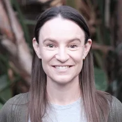 Photo portrait of Jasmin Swan